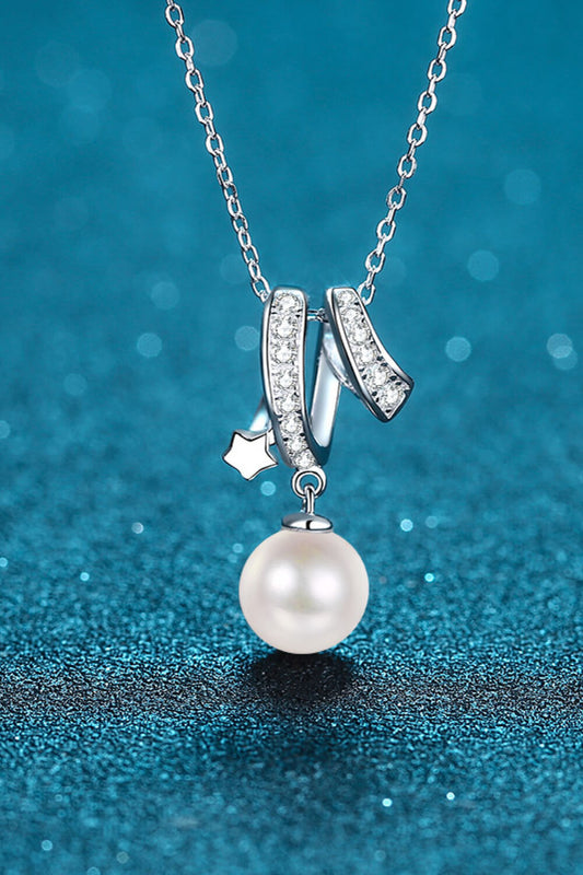 Pearl Pendant Chain Necklace